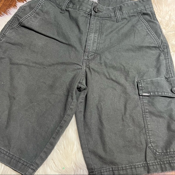 Vans cargo shorts black size 30 - Picture 1 of 6